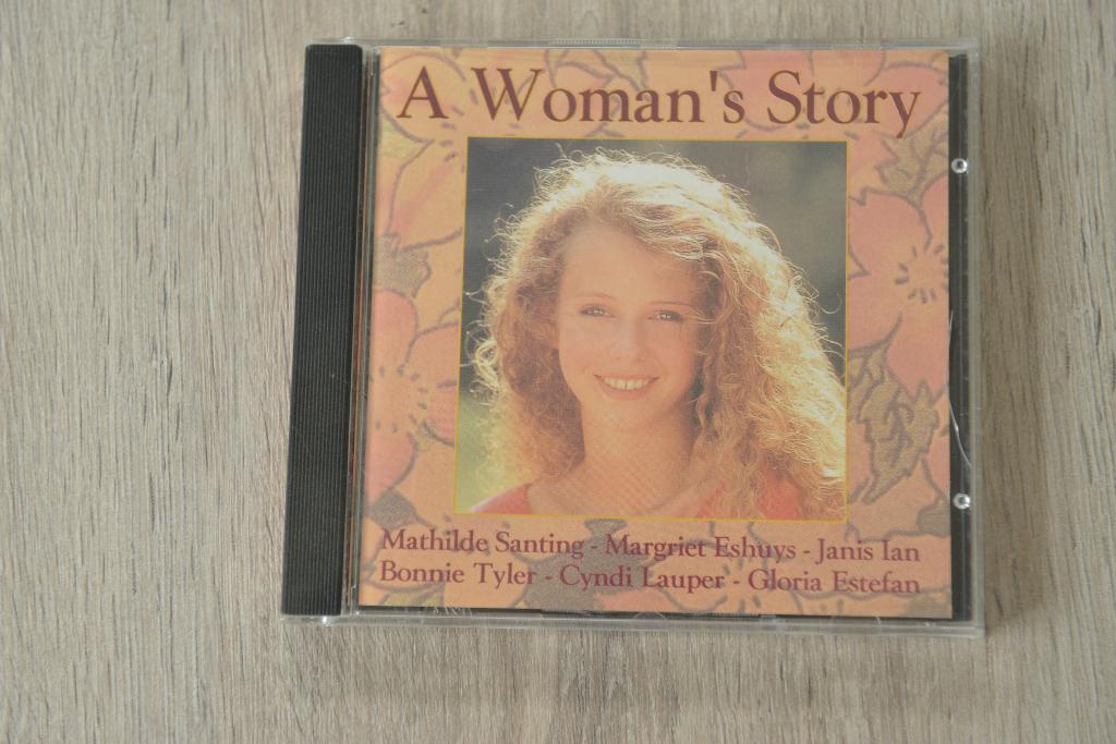 A Woman's Story = diverse vrouwen zingen, Verzenden, Zo goed als nieuw, Pop, Boxset