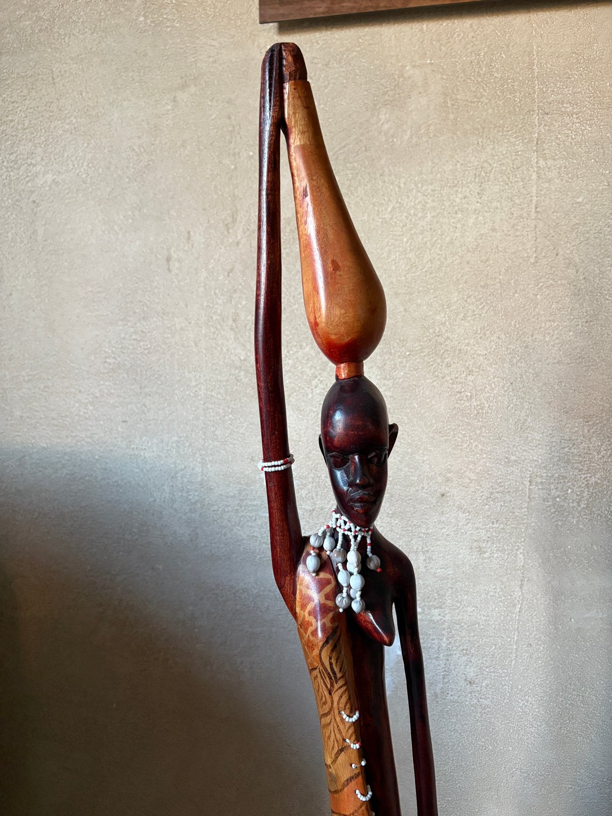 Afrikaanse houten beelden Tanzania 120 cm set van 2, Antiek en Kunst, Afrika, Handgemaakt, 120 cm, Houtsnijwerk