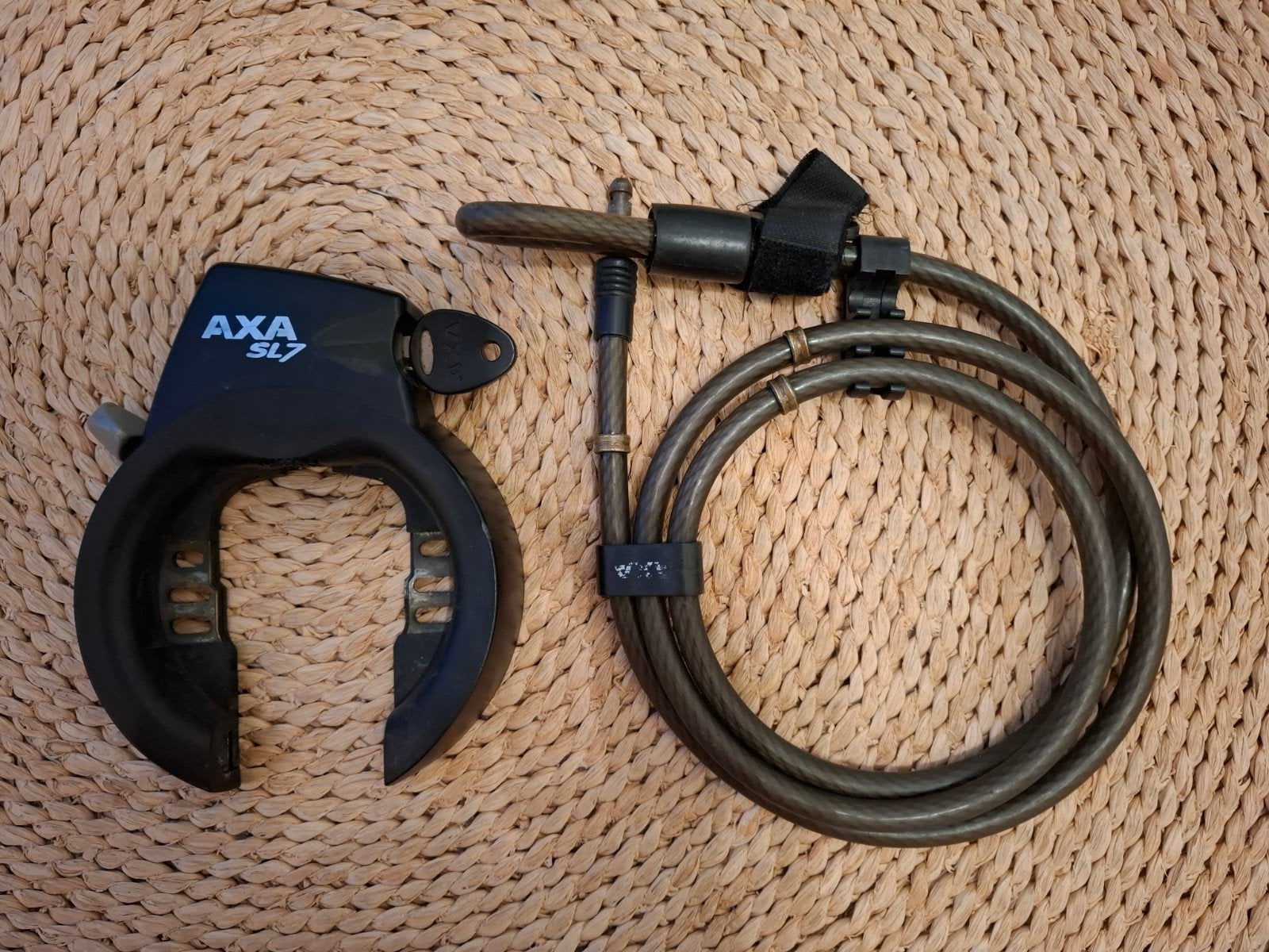 AXA SL7 ringslot met insteekketting 160 cm, Ophalen of Verzenden, Gebruikt