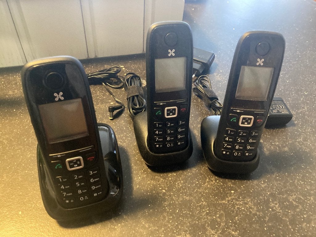 Handsfree telefoon Proximus Twist 304 trio, Ophalen of Verzenden, Zo goed als nieuw, 3 handsets