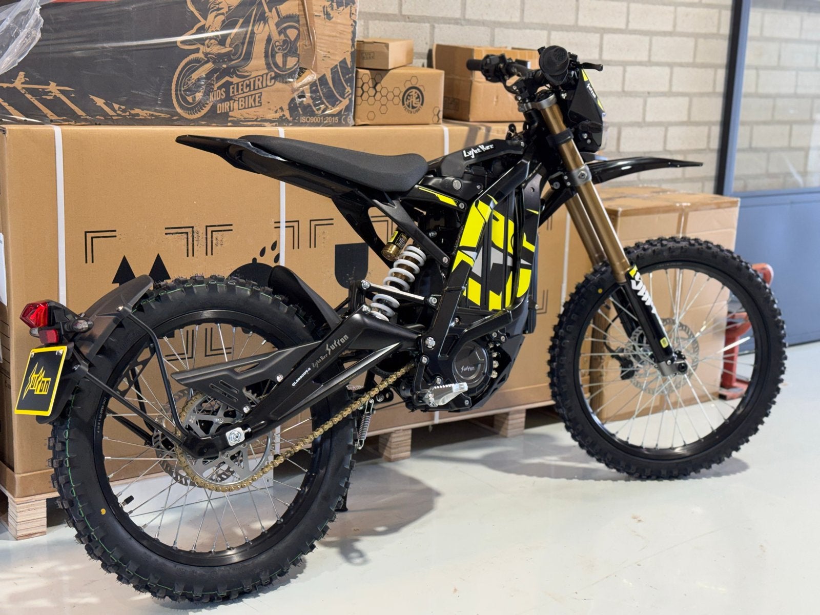 Surron Light Bee X - Crossmotor/Enduro | L1e kenteken!!!, Maximaal 45 km/u, Nieuw, Ophalen of Verzenden, Saarstraße 25, 58332 Schwelm, Duitsland
