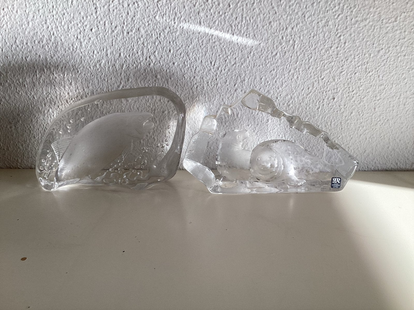 Glazen presse-papier Mats Jonassen Sweden - Vis en zeehond, Overige typen, Glas, Minder dan 20 cm, Ophalen of Verzenden