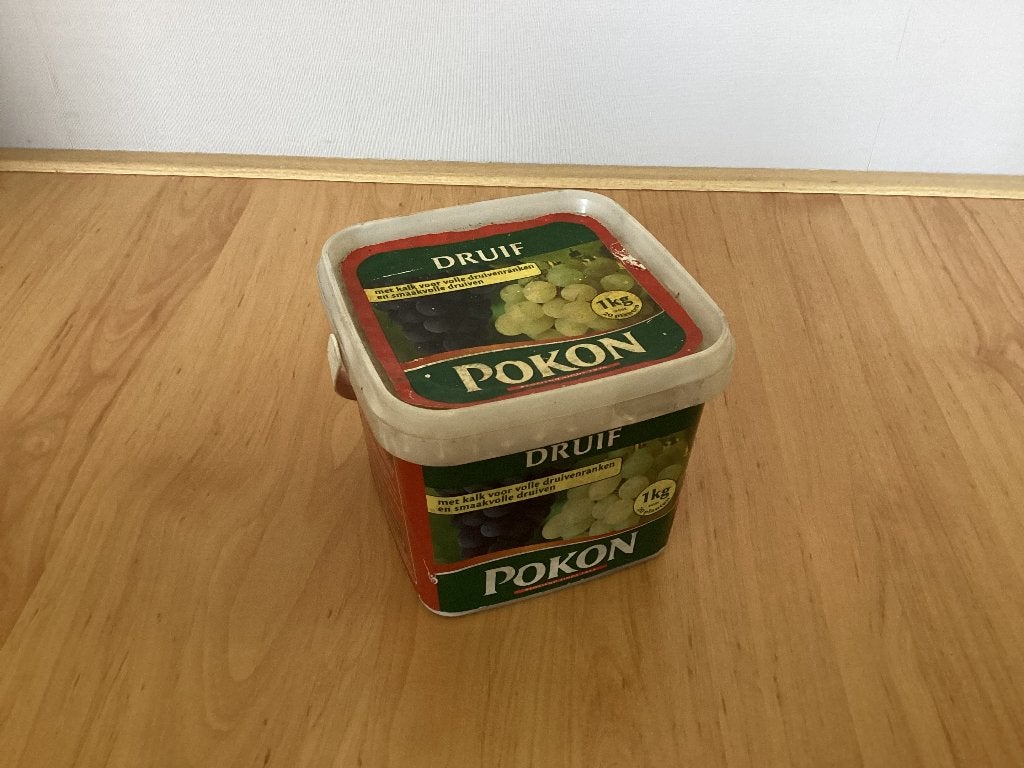 Pokon druivenvoeding, Tuin en Terras, Aarde en Mest, Ophalen of Verzenden, Tuinaarde
