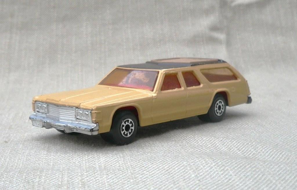 Dodge Monaco estate matchbox super kings K67 - K68, Ophalen of Verzenden, Gebruikt, Auto, Matchbox