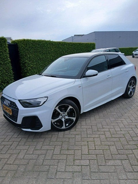 Audi A1 30 TFSI Sportback S-Line Carplay/LED/Clima, Auto's, Voorwielaandrijving, Stof, A1, Electronic Stability Program (ESP)