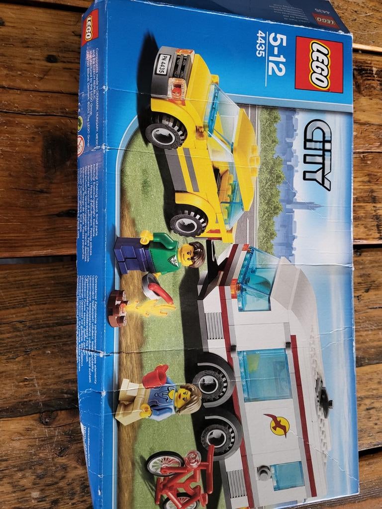 LEGO City 4435 Camper met auto en fiets, Ophalen of Verzenden, Gebruikt