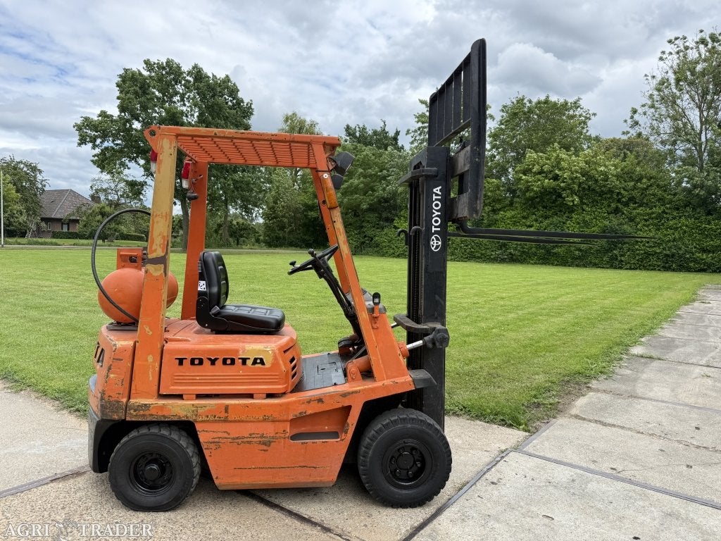 Toyota 1500KG lpg heftruck Freelift luchtbanden, LPG, Info@vanbeurdenheftrucks.nl, Heftruck, Ophalen of Verzenden