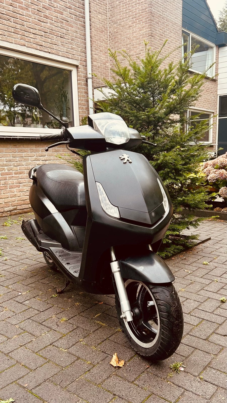Peugeot New Vivacity Sportline 4t, 6900 km, rijdt heerlijk !, Fietsen en Brommers, Ophalen, Zo goed als nieuw, Benzine, 50 cc