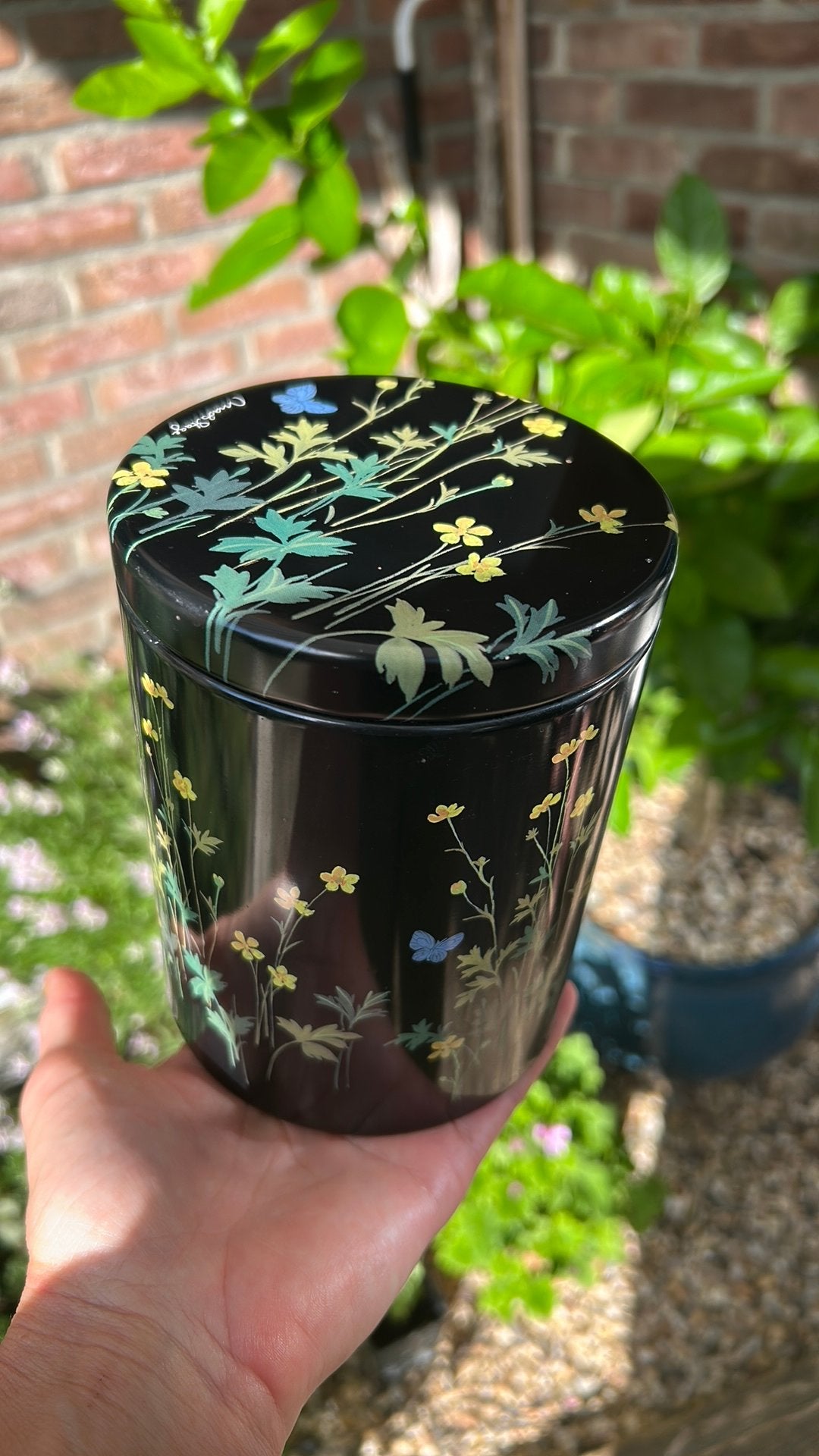 Vintage blik met bloemen design van Mads Stage, Ophalen of Verzenden, Gebruikt, Overige