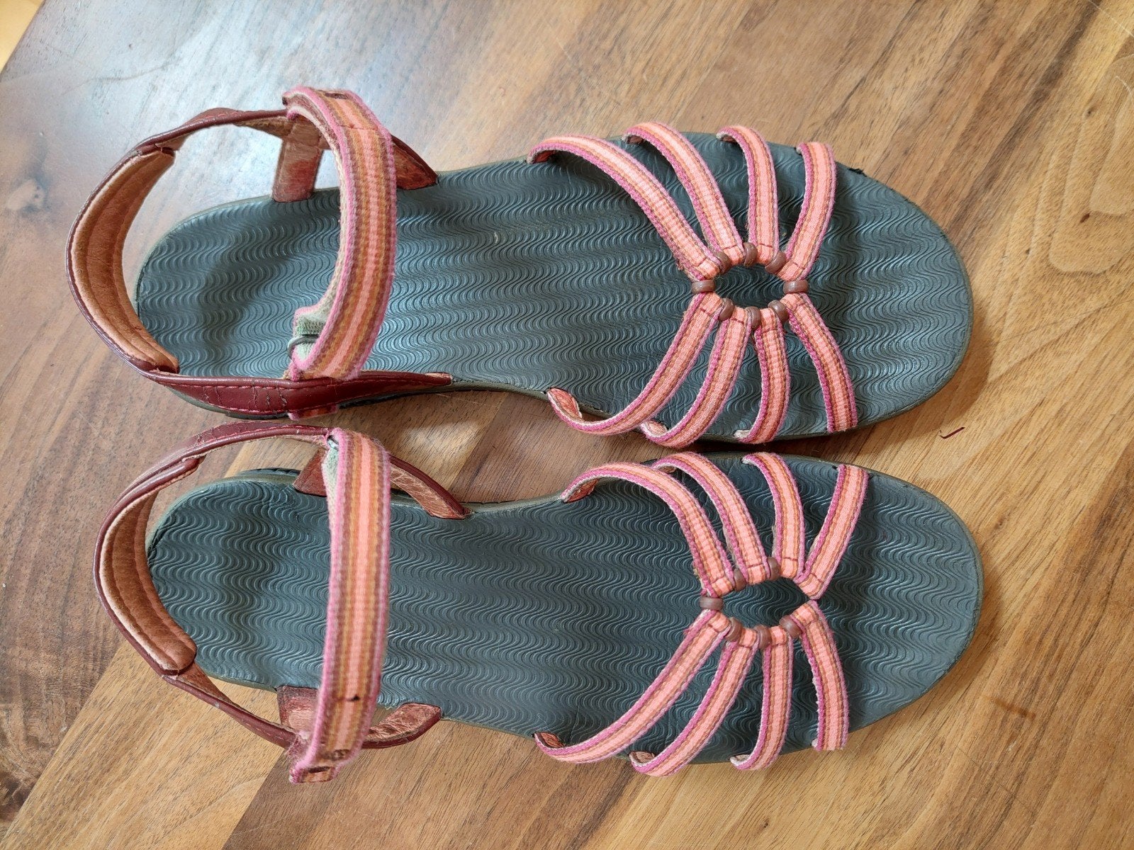TEVA damessandalen maat 40, Kleding | Dames, Schoenen, Gedragen, Sandalen of Muiltjes, Verzenden