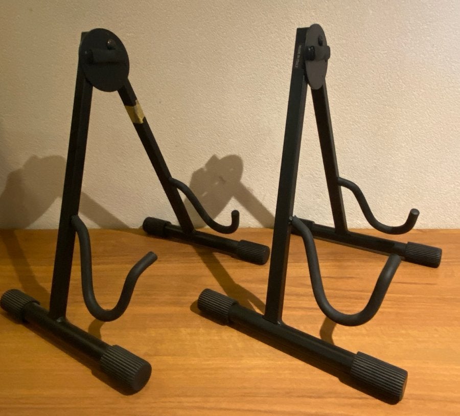 2x Gitaarstandaard - Opvouwbaar en Compact, Muziek en Instrumenten, Ophalen of Verzenden, Gebruikt, Instrumentstandaard, Gitaar
