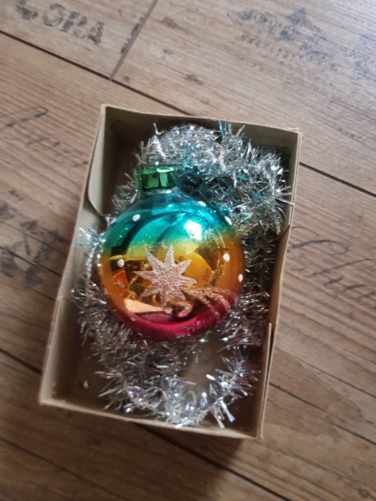 Oude west germany gekleurde kerstbal met ster, Ophalen of Verzenden, Zo goed als nieuw