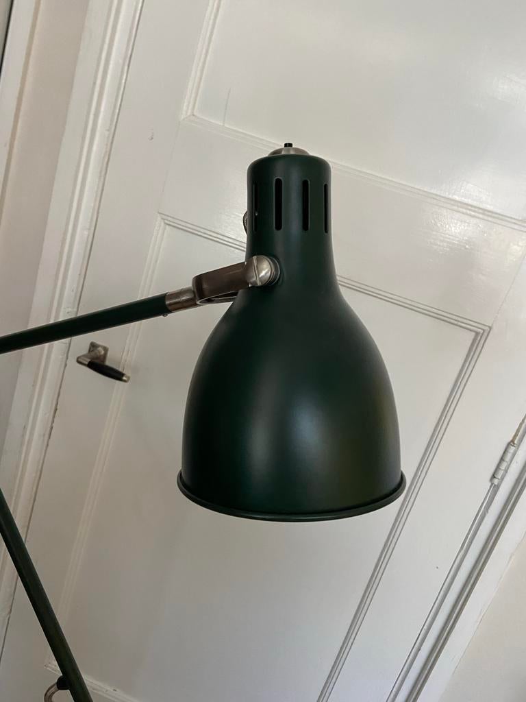 Donkergroene vloerlamp met verstelbare arm, Ophalen, Zo goed als nieuw, Metaal, 150 tot 200 cm