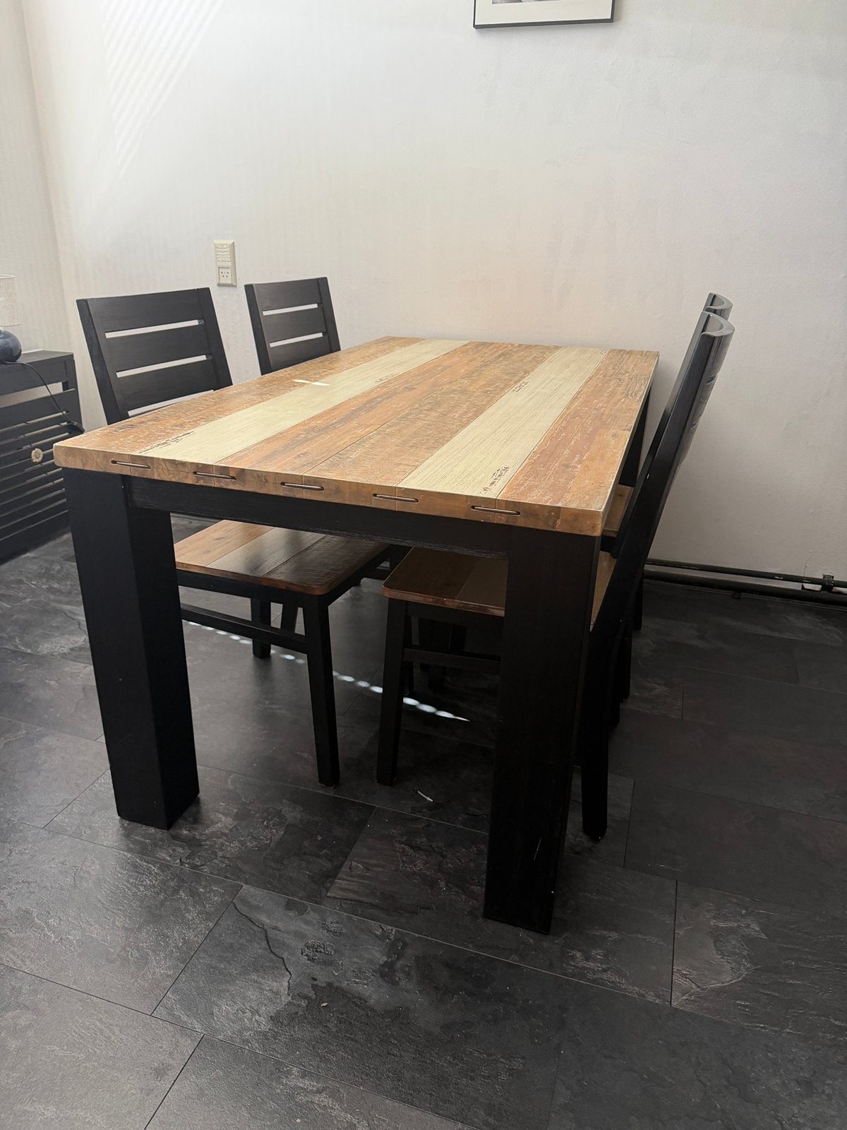 Tafel met 4x stoel, Ophalen, 100 tot 150 cm, Rond, 50 tot 100 cm