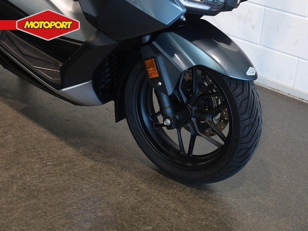 Honda FORZA 350 (bj 2024), Scooter, Bedrijf, Mc.benelux@honda-eu.com, Honda Motor Europe Ltd Netherlands branc