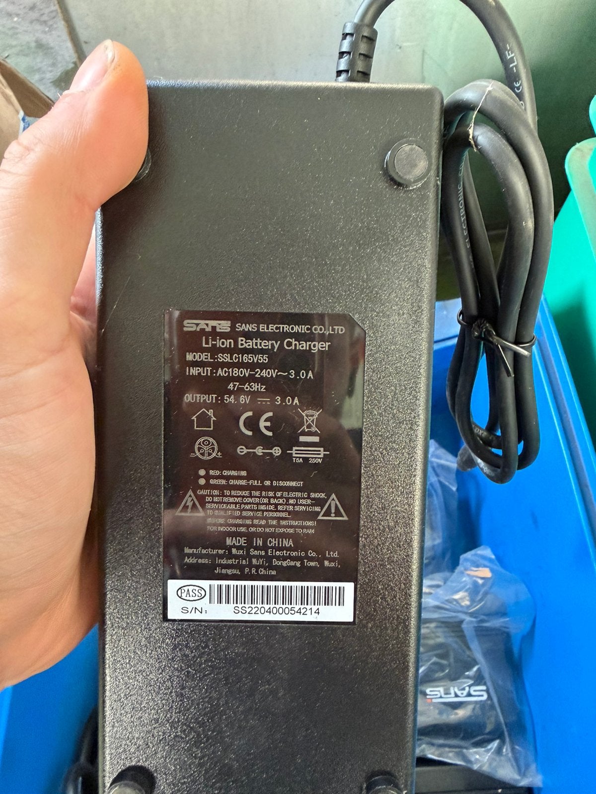 6x Gloednieuwe Sans Li-ion Acculader 54.6V 3.0A, QuickFix, Nieuw, ., .