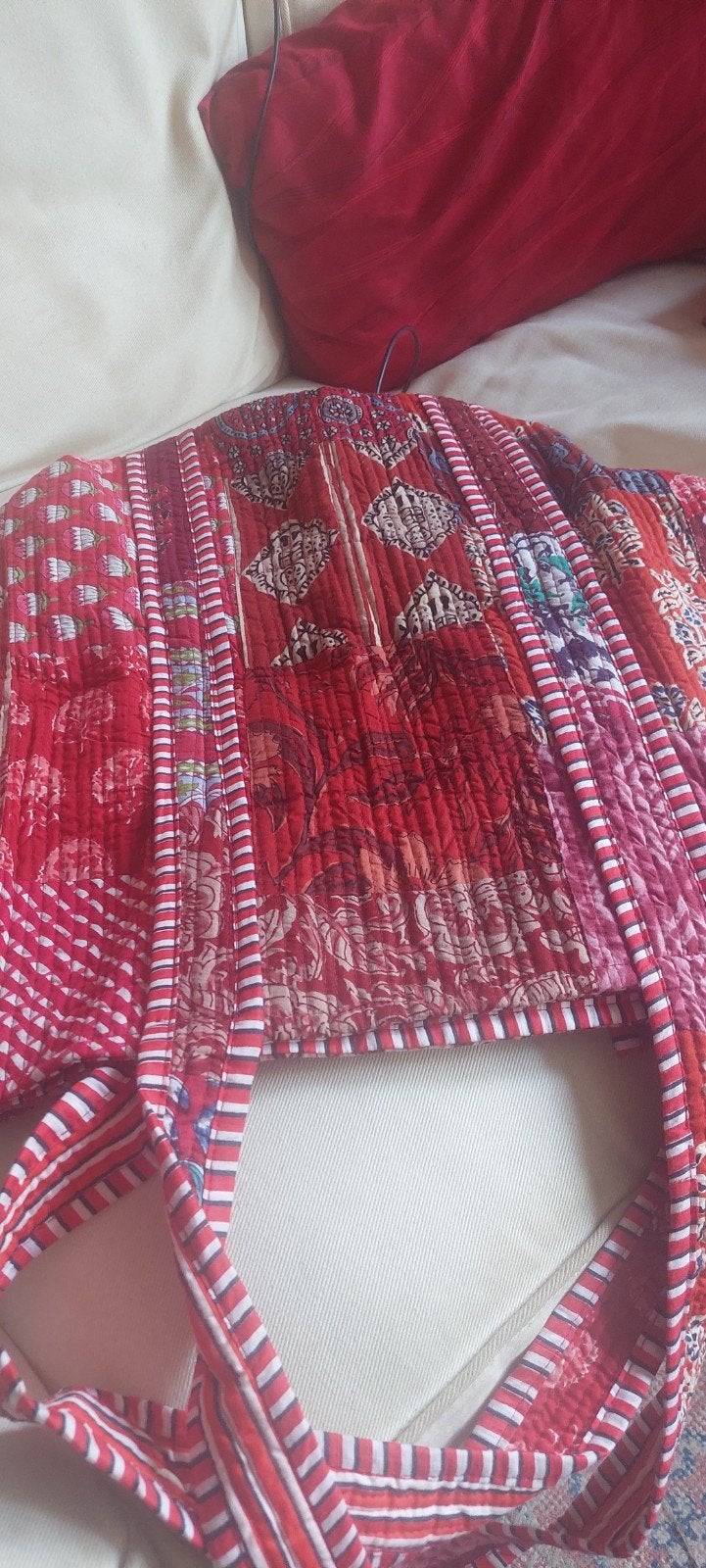 Kantha patchwork tote tas rood, 40 tot 60 cm, 30 cm of meer, Nieuw, Ophalen of Verzenden