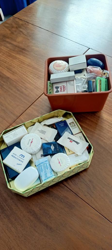 Collectie hotelzeepjes - diverse merken en formaten, Ophalen of Verzenden, Gebruikt
