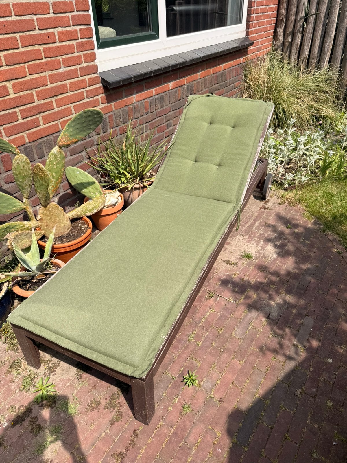 IKEA Hardhouten ligstoel ligbed incl kussen!, Ophalen, Gebruikt, Hout, Verstelbaar
