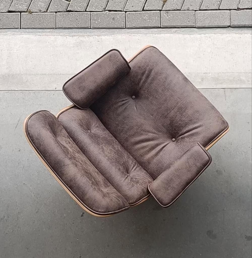 Eames Lounge Chair (zonder Ottoman) - Palissander & Suède, Ophalen, Bruin, Zo goed als nieuw, Eén