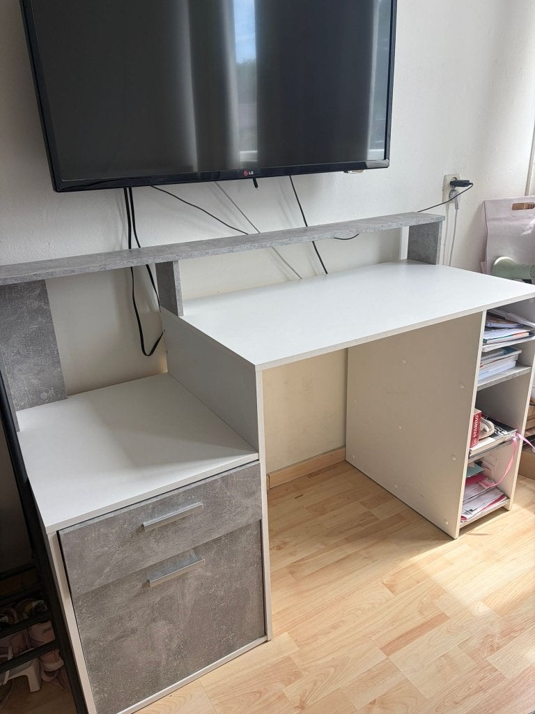 bureau wit/grijs, Ophalen, Zo goed als nieuw