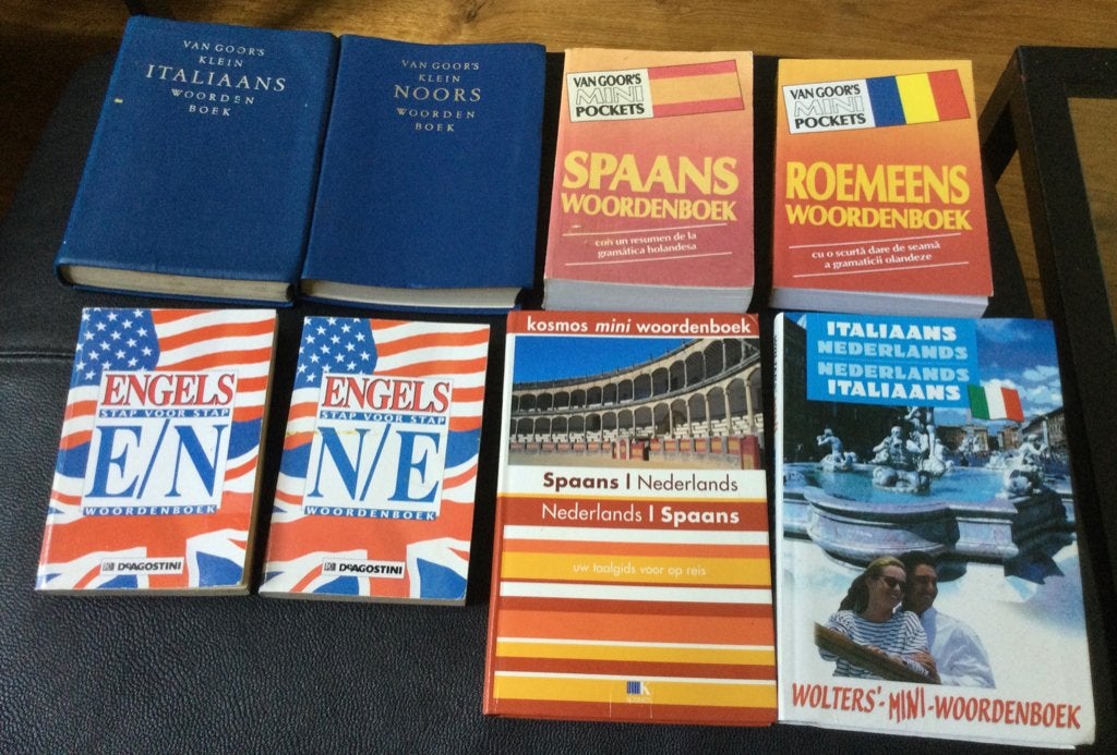 Woordenboek klein formaat o.a. Italiaans, Noors, Roemeens…, Boeken, Ophalen of Verzenden, Overige uitgevers, Overige talen