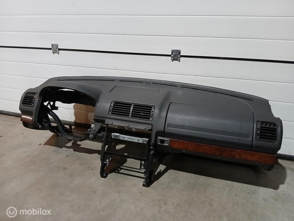 Range Rover P38 Dashboard LHD, Land Rover, Ophalen of Verzenden, Gebruikt, Land Rover