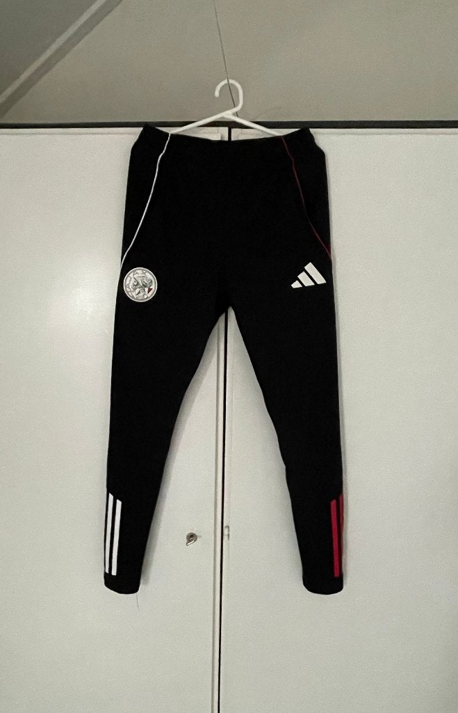 Ajax trainingsbroek 2025/2026 maat S, Maat S, Ophalen of Verzenden, Nieuw, Trainingspak