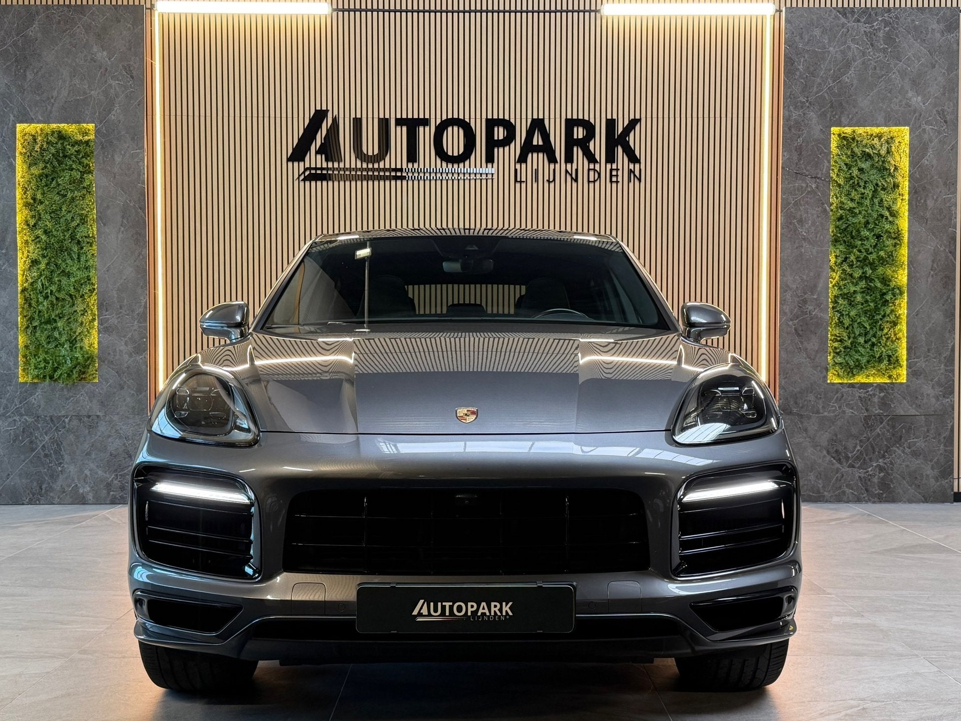 Foto 8 van Porsche Cayenne Coupé 3.0 E-Hybrid PANO|BOSE|SOFTCLOSE|SPOR