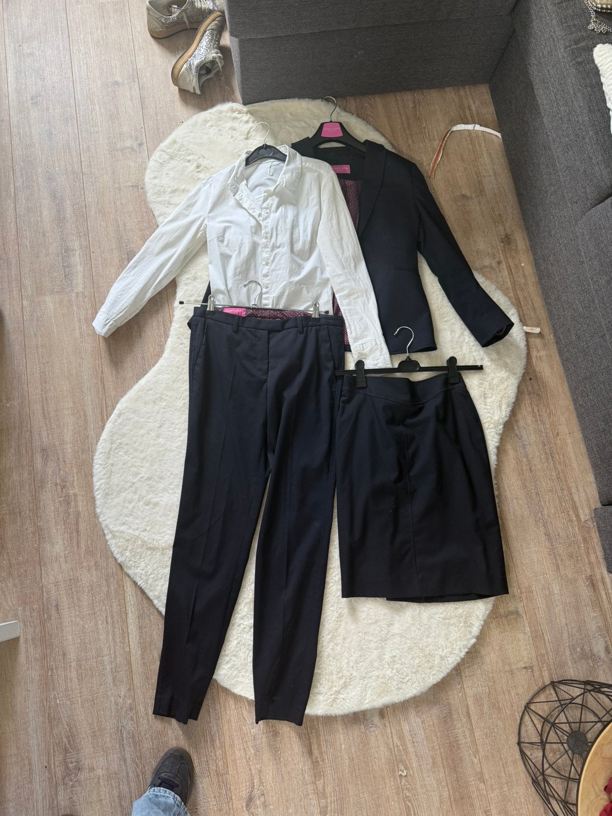 Volledig pak Book Taverner, Kleding | Dames, Jasjes, Kostuums en Pakken, Ophalen of Verzenden, Zo goed als nieuw