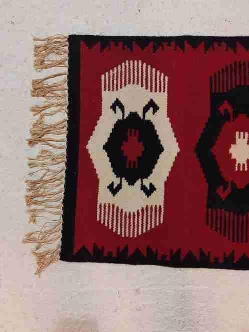 Kelim kleedje rood zwart beige 127/59 cm, Huis en Inrichting, Stoffering | Tapijten en Kleden, Gebruikt, 100 tot 150 cm, Etten-Leur