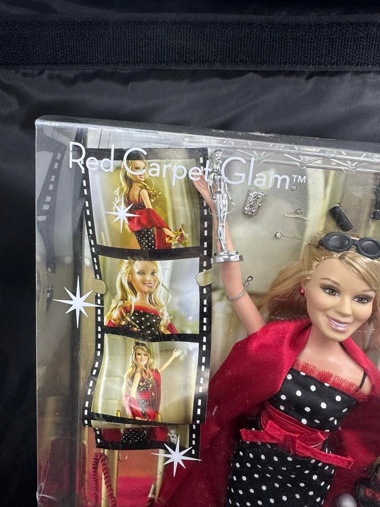 Barbie Hilary Duff – Red Carpet Glam (in doos), Barbie, G, Nieuw, Ophalen of Verzenden
