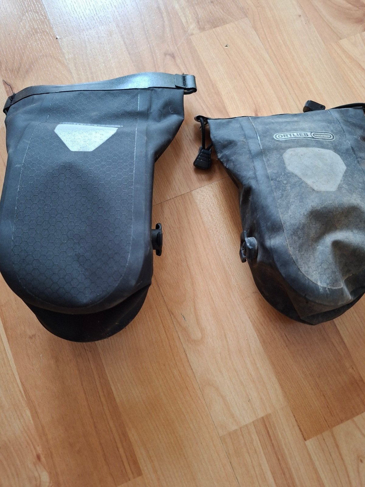 Ortlieb waterdichte zadeltassen (groot en klein), Fietsen en Brommers, Fietsaccessoires | Fietstassen, Ophalen of Verzenden, Gebruikt