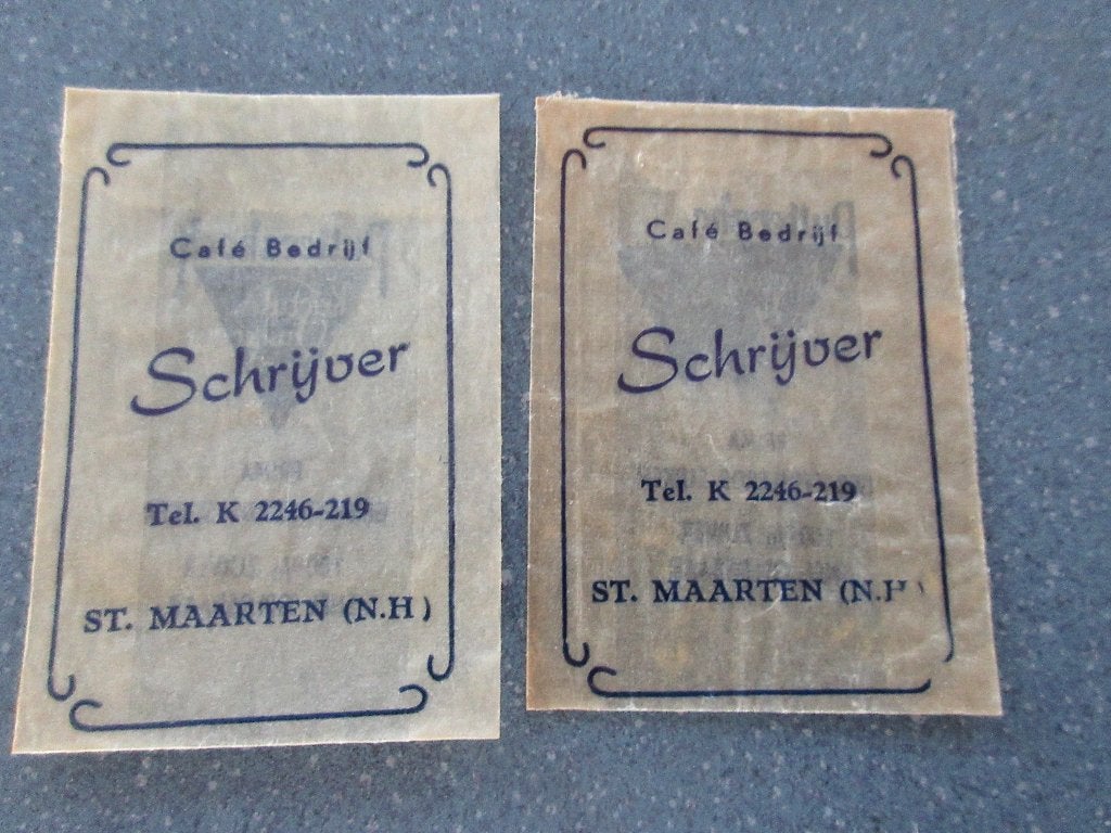 2 x St. Maarten, cafébedrijf Schrijver, Verzenden, Nederland