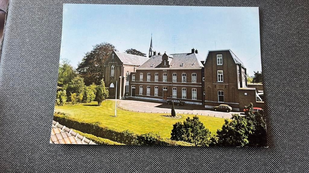 Diessen Theresiahuis, Ophalen of Verzenden, 1960 tot 1980, Ongelopen, Noord-Brabant