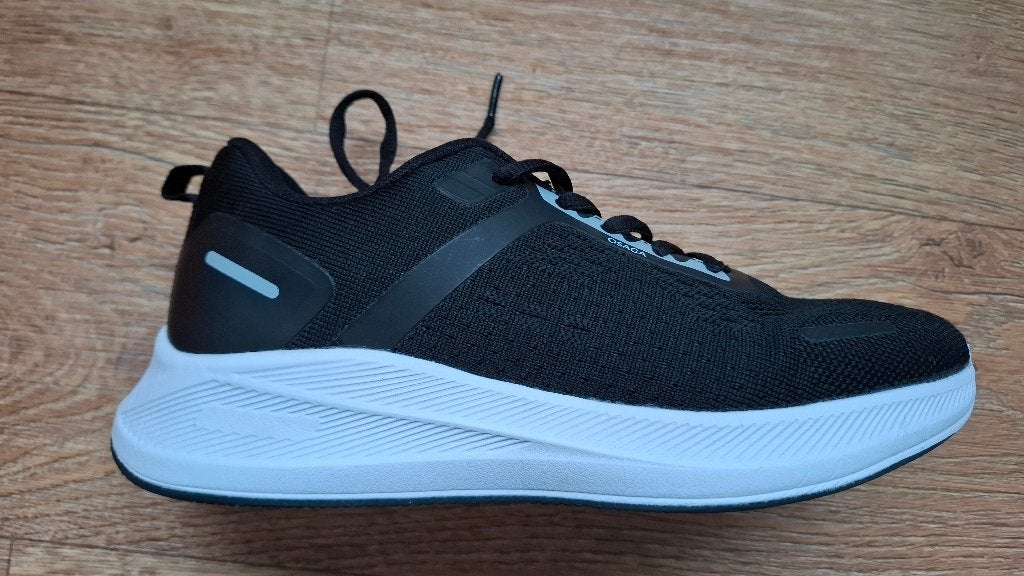 sportschoenen Running mt 39, Sport en Fitness, Overige merken, Hardloopschoenen, Ophalen of Verzenden, Zo goed als nieuw