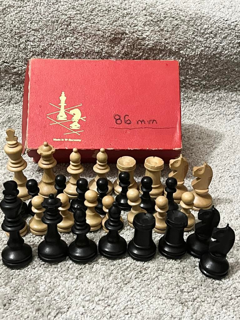 Vintage Schaakstukken - Made in W-Germany, Een of twee spelers, Ophalen of Verzenden, Gebruikt