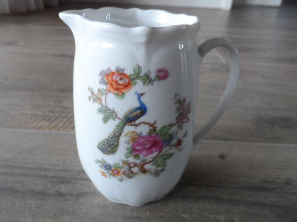 Melk/roomkannetje €2,00., Antiek en Kunst, Ophalen of Verzenden