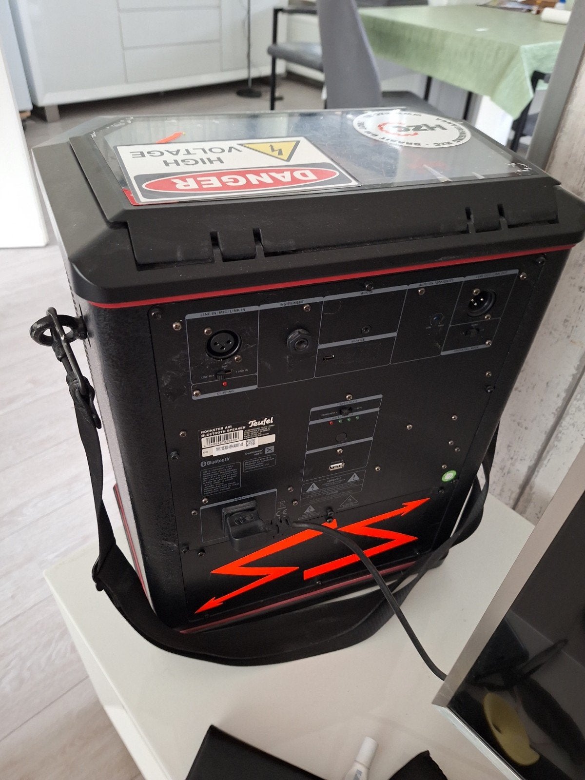 Teufel Rockstar Air Party Speaker - Krachtig Geluid, Party speaker, Zo goed als nieuw, Bluetooth, Ophalen