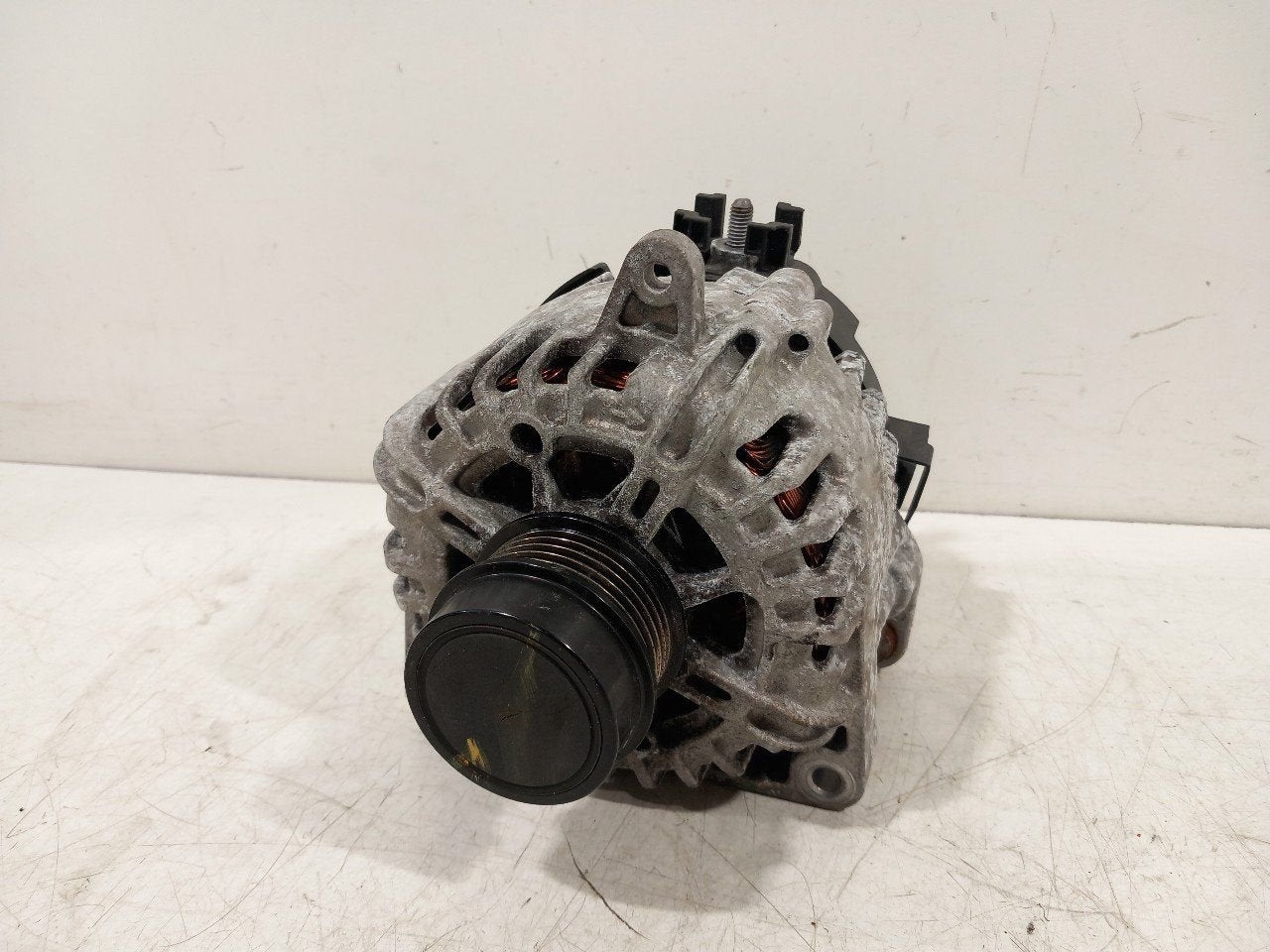 Dynamo Opel Astra, Onderdelen@venauto.nl, Van der Ven Autorecycling B.V., Gebruikt, Ettenseweg 76, 4706 PB Roosendaal, The Netherlands