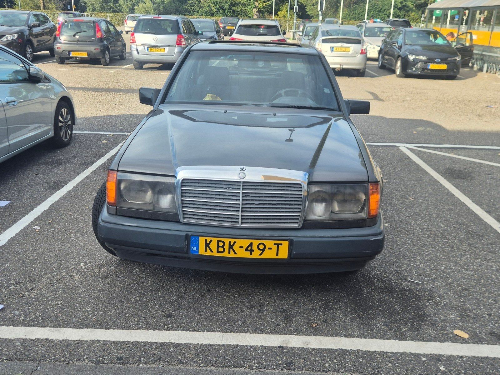 Mercedes-Benz W124 300D Automaat – 1986 | Belastingvrij |, 1370 kg, 113 pk, Diesel, Particulier