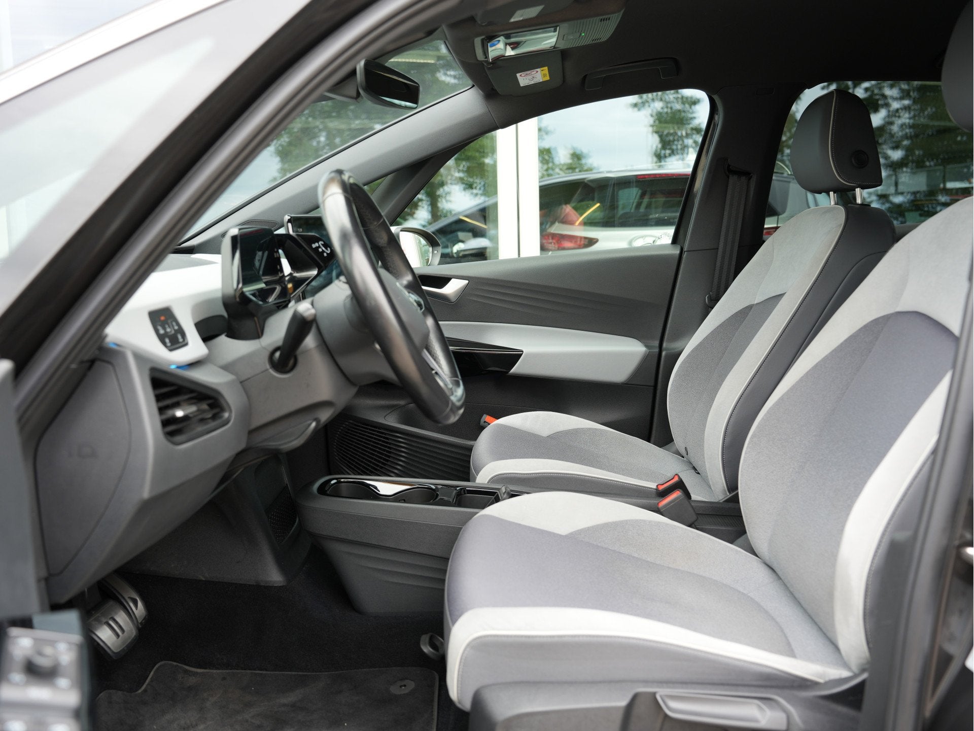 Volkswagen ID.3 First Plus 58 kWh SOH 92% Camera | DAB | App, Automaat, 12 maanden, Gebruikt, ID.3