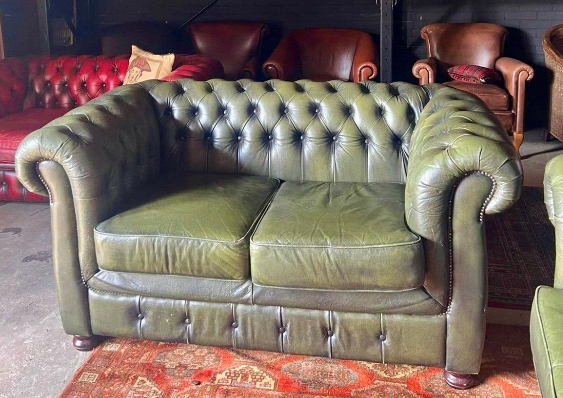 Chesterfield Bank, Huis en Inrichting, Banken | Bankstellen, Ophalen, Gebruikt, 150 tot 200 cm, Tweepersoons