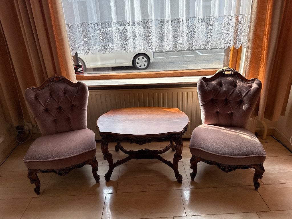 Salontafel en twee stoelen Louis XV/Rococo stijl, Ophalen