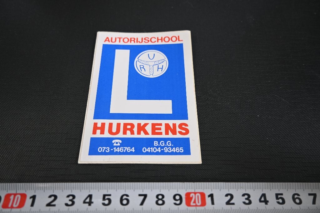 sticker den bosch autorijschool hurkens, Ophalen of Verzenden, Zo goed als nieuw