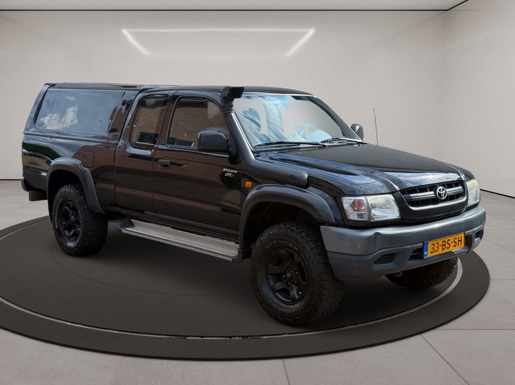 Toyota HiLux 2.5 D4-D 100 Xtra * AIRCO * MARGE * TREKHAAK *, Auto's, Stof, Gebruikt, Zwart, Zwart