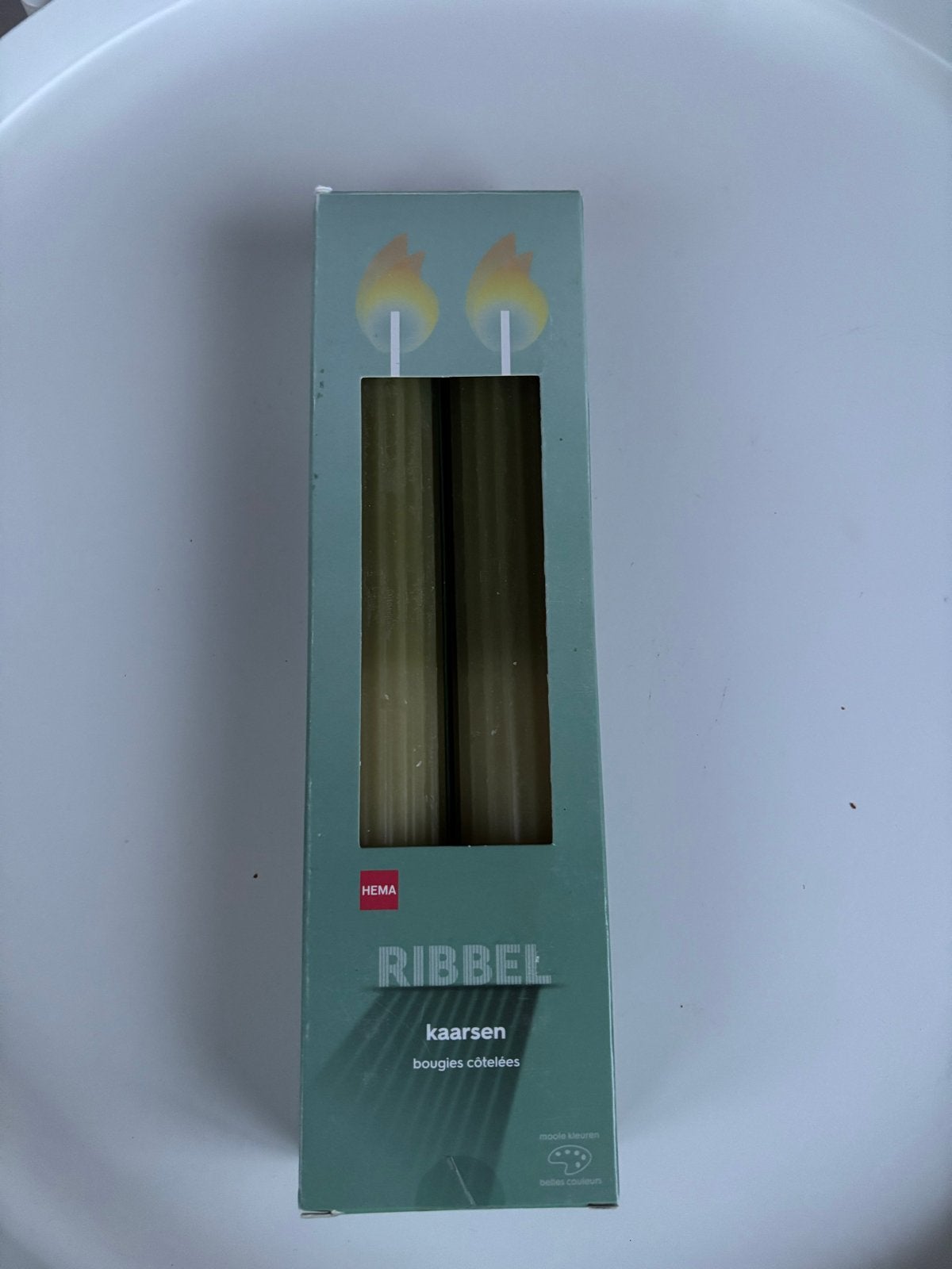 Hema Ribbelkaarsen 2 stuks - Groen, Huis en Inrichting, Woonaccessoires | Kandelaars en Kaarsen, Ophalen, HEMA, Kaars, Groen