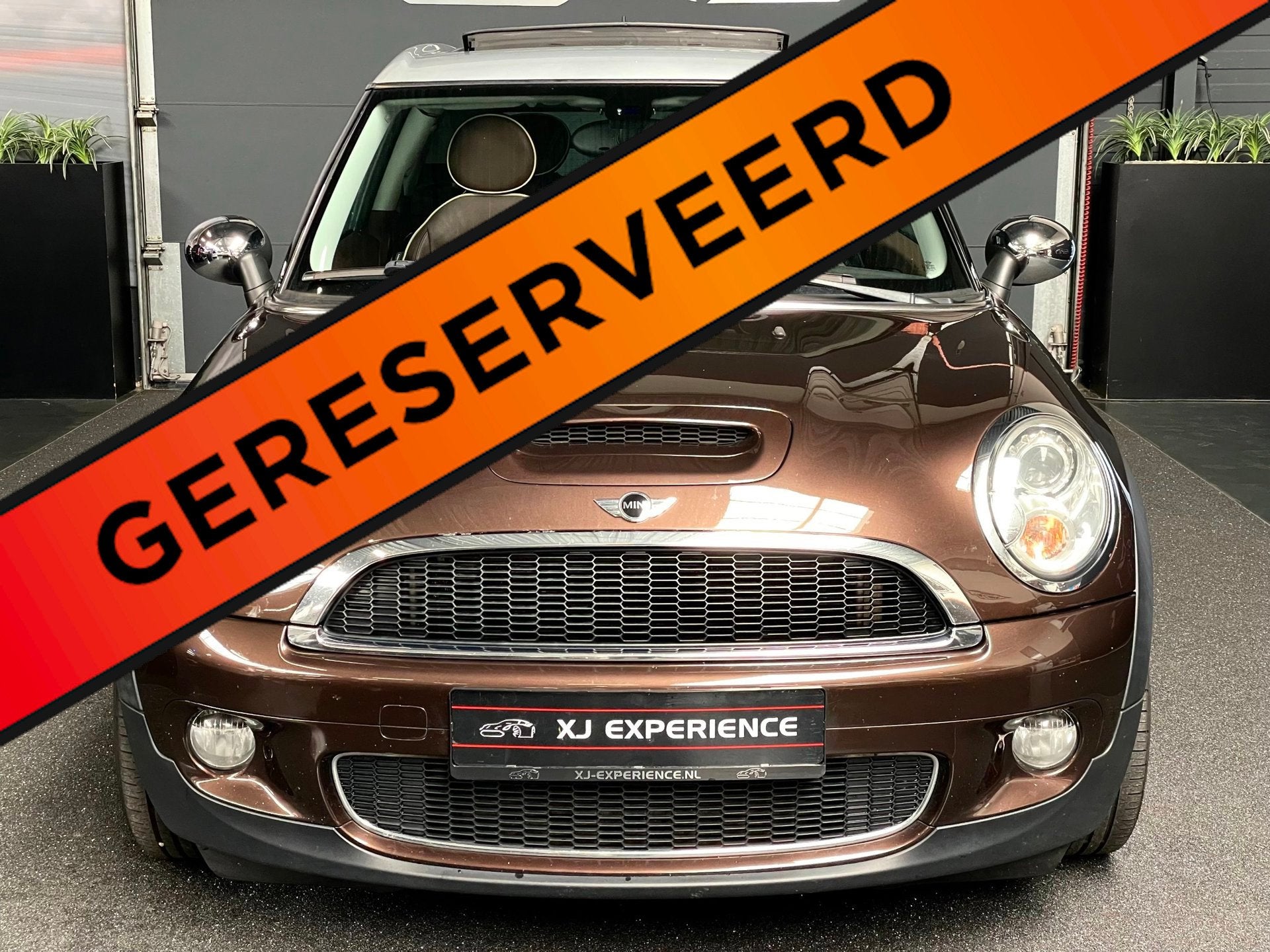 Mini Clubman 1.6 Cooper S Chili PANO LEER NAVI AIRCO AUTOMAA, Auto's, Gebruikt, Clubman, 4 cilinders, Bruin