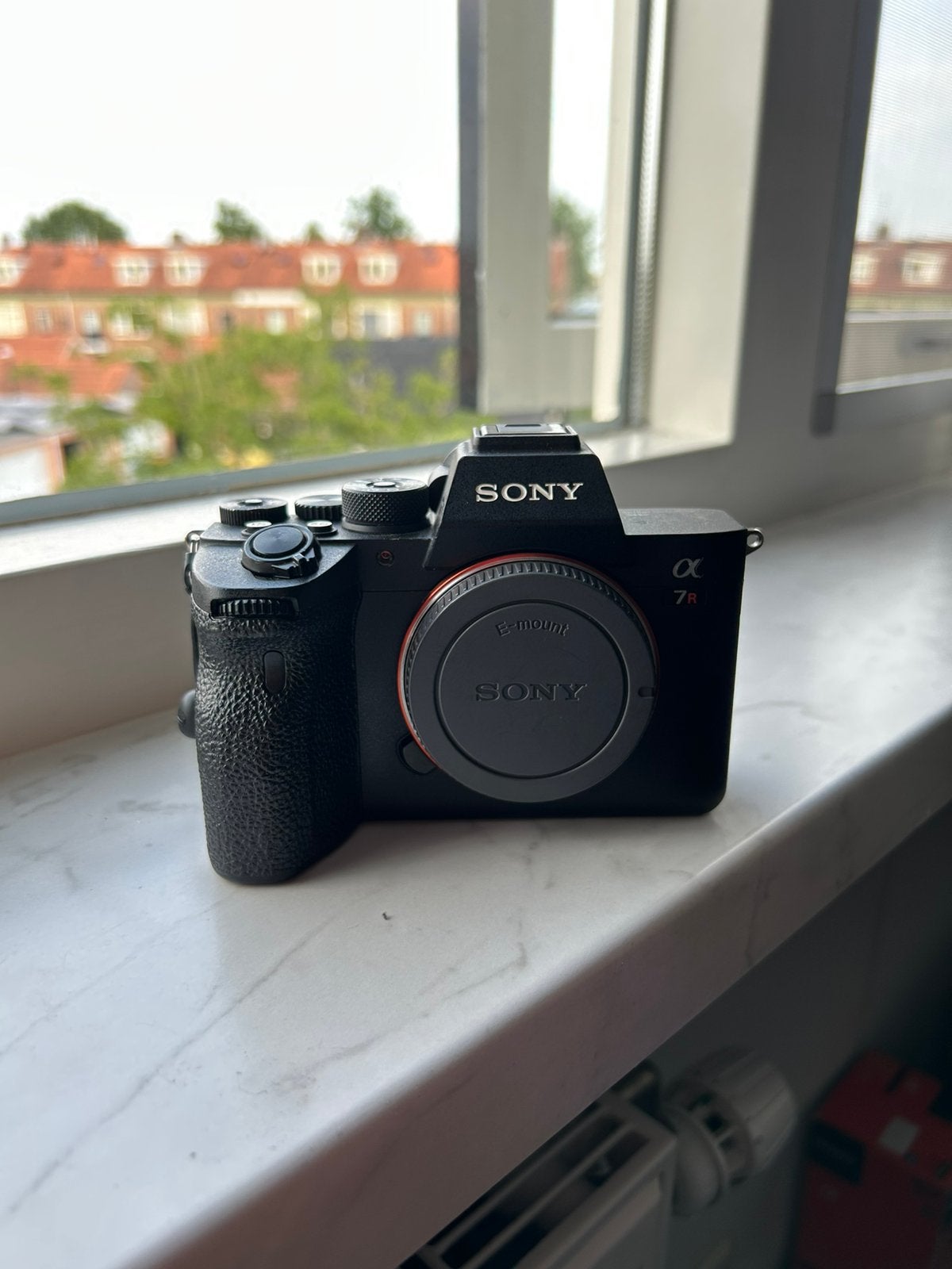 Sony Alpha A7R IV (ILCE-7RM4) Systeemcamera, Ophalen, Beeldstabilisatie, Zo goed als nieuw, Accu