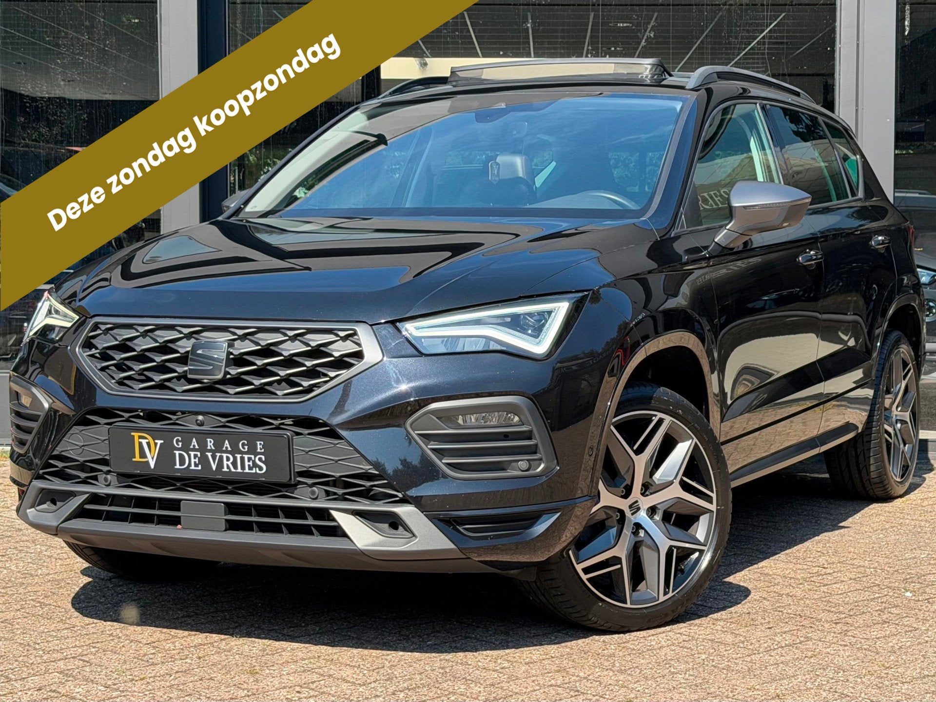 SEAT Ateca 1.5 TSI FR DSG Panoramadak ACC Beats Travel Assis, Auto's, Dealer onderhouden, 15 km/l, 4 cilinders, 150 pk